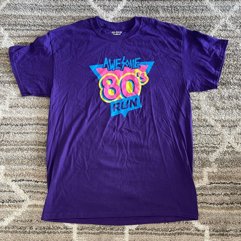 “Awesome 80’s Run” Gildan Purple Graphic Men's T-Shirt